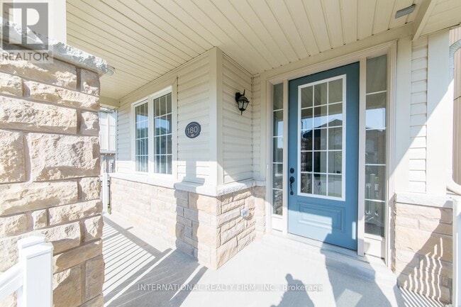 Photo - 180 McBride Ave