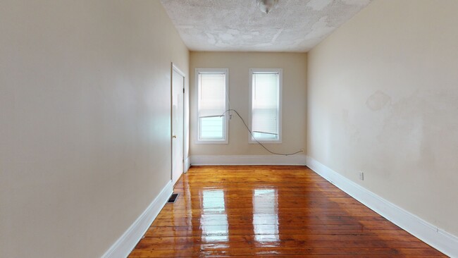 Photo - 17 Langdon St Apartments Unit 1