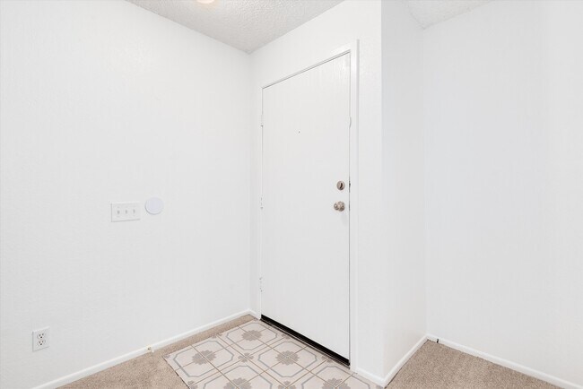 3655 S Kittredge St Unit C