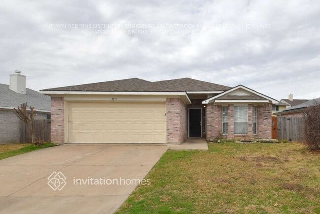 Building Photo - 8175 Spruce Valley Dr