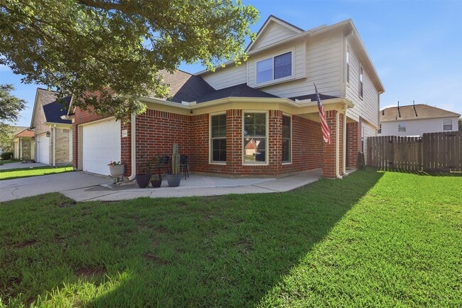 Photo - 16852 Greenhouse St