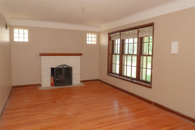 Photo - 1067 Melvin Dr