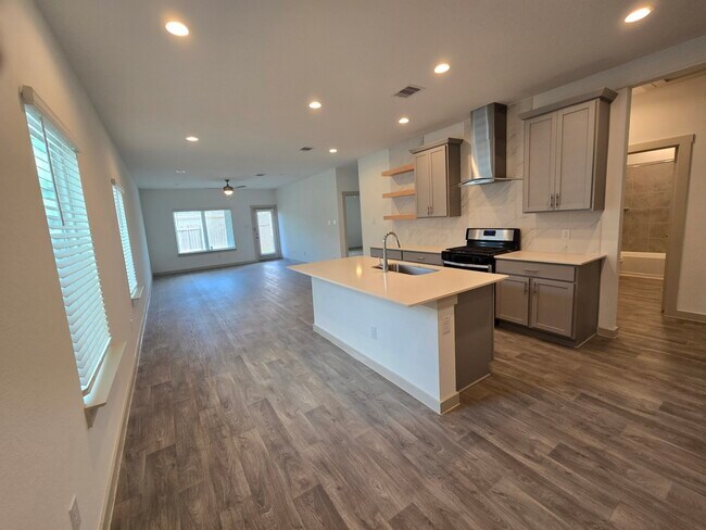 Photo - 12525 Abbey House Ct