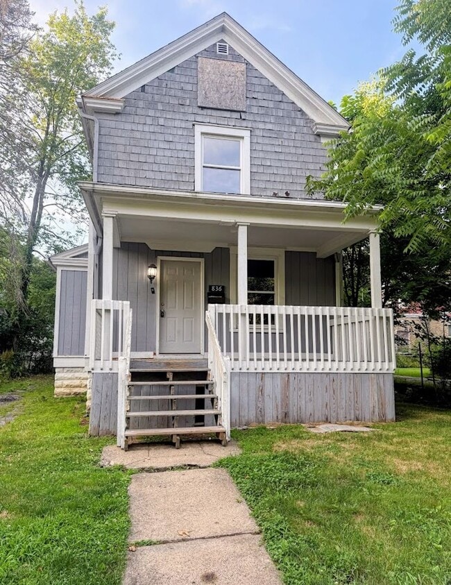 Building Photo - 3 Bedroom 1 Bathroom single family Home for Rent