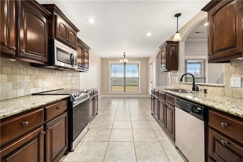 Photo - 3907 SW Flatrock Ave