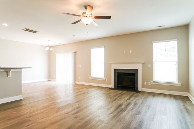 Photo - 3600 Sunbright Ln