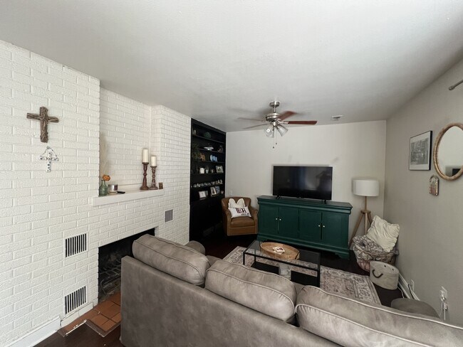 Photo - 2615 27th St