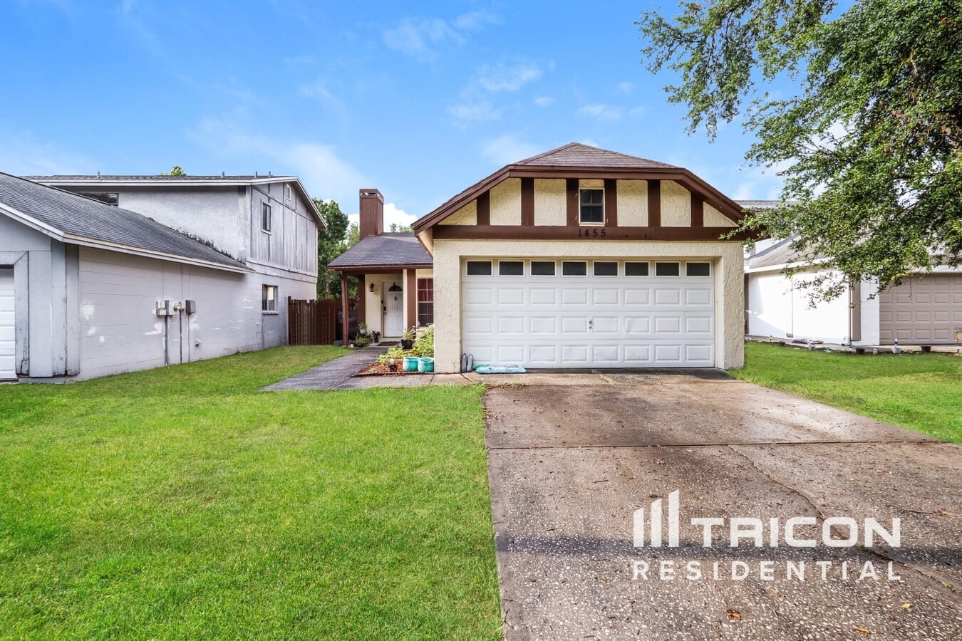 Photo - 1455 Marigold Dr House