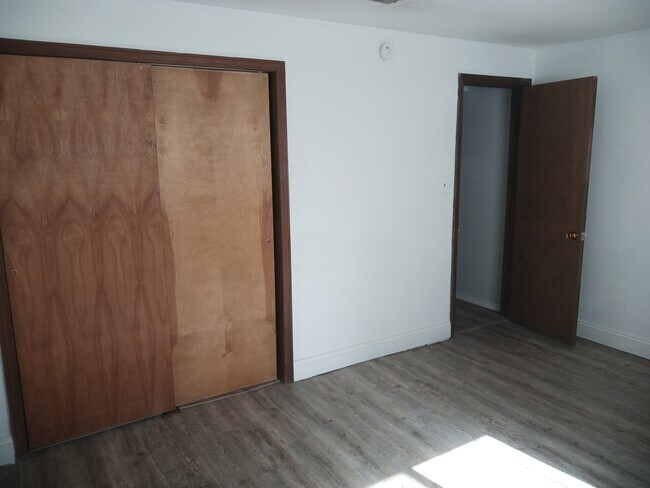 Photo - 52 N Pindwood Ln Unit 3