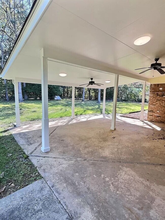 Photo - 118 Linnet Dr