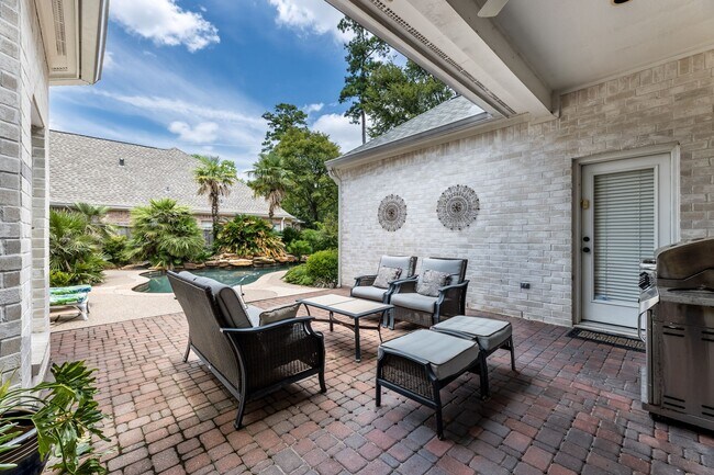 Photo - 10 Acorn Cluster Ct