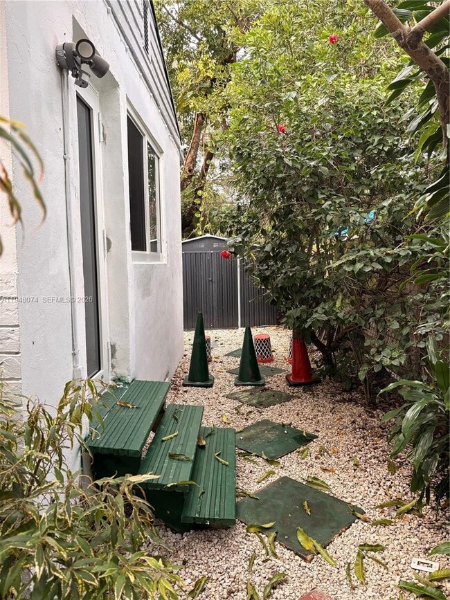 Photo - 675 NE 159th St Unit 0