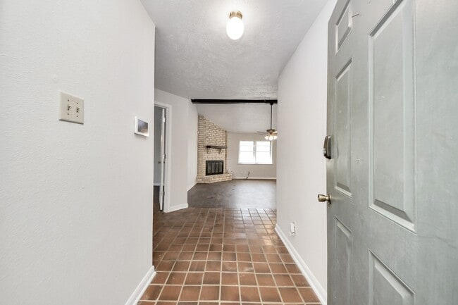 Photo - 14802 Scotter Dr