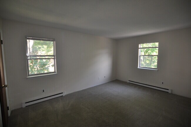 Photo - 2 Fairfield Ave Unit 2 Fairfield Ave Apt. 4