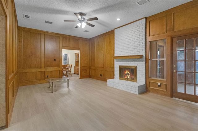 Photo - 421 Pebblecreek Dr