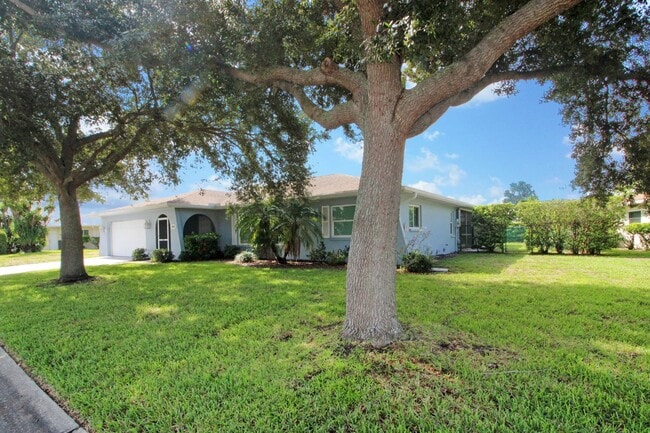 Photo - 1036 N Cypress Point Dr