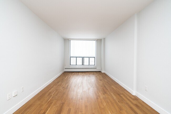 Photo - 800 Richmond St W Unit 818