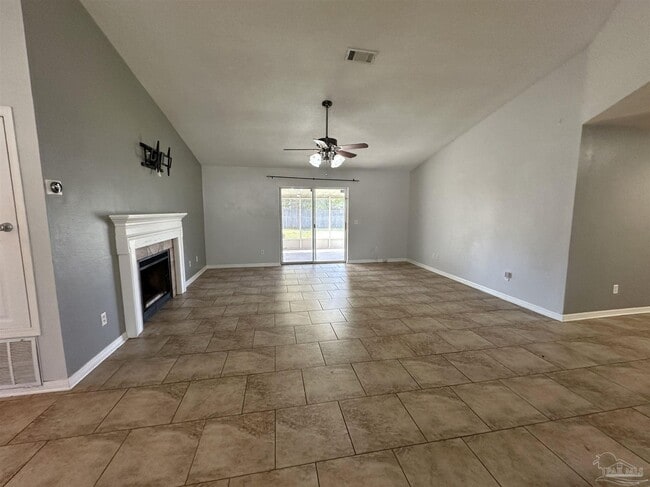 Photo - 1519 Oakleigh Ct