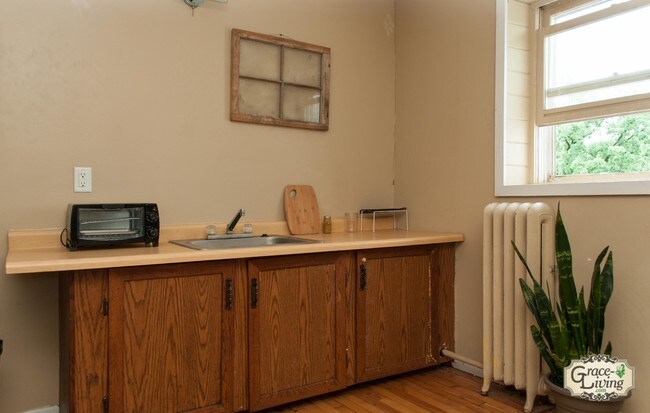 Photo - OSCEOLA APARTMENTS