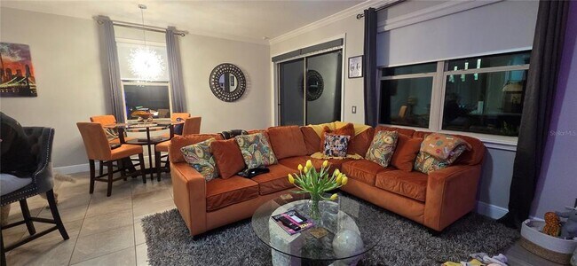 Photo - 14064 Helsby St