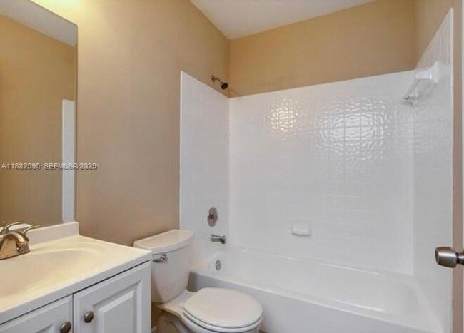 Photo - 11904 NW 12th St