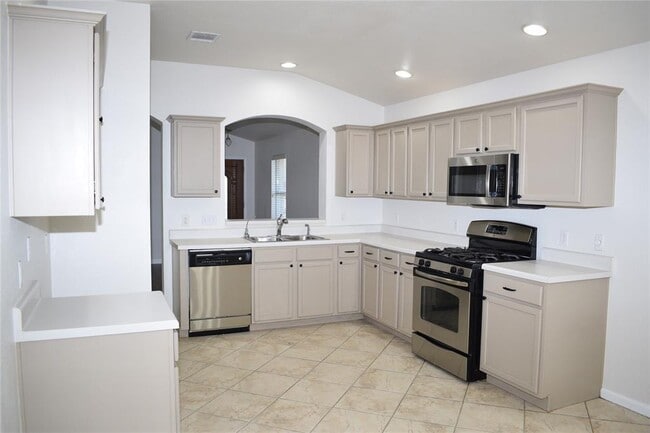Photo - 3209 Port Anne Way