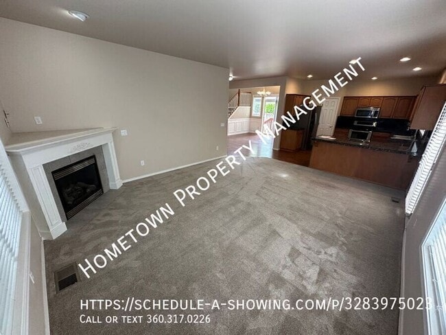 Photo - 2702 Farmer Way SE