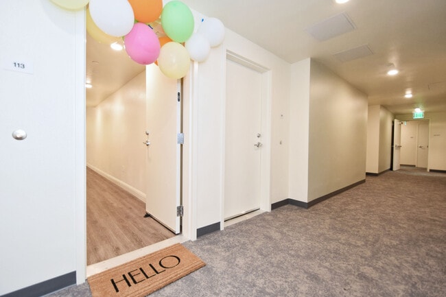 Photo - Village At Burlingame