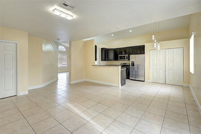 Photo - 11526 NW 5th St