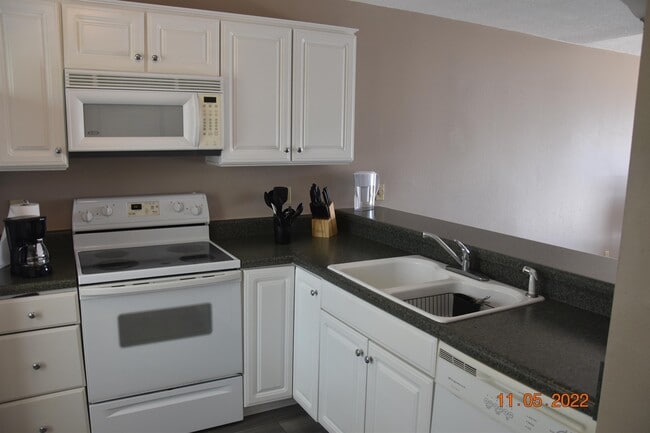 Photo - 2504 Woodgate Blvd
