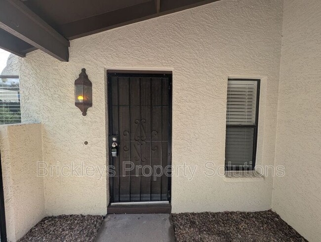 Photo - 4820 E Winston Dr