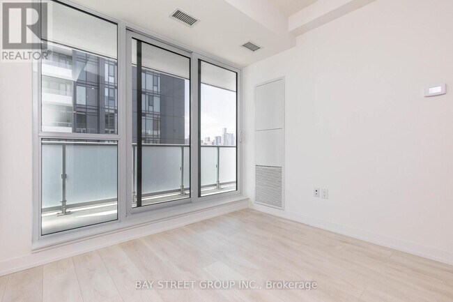 Photo - 34 Tubman Ave Unité 902