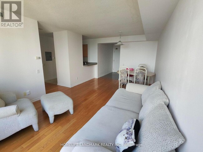 Photo - 8 Hillcrest Ave Unit 1711