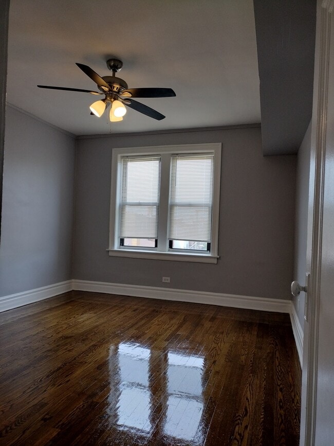 Photo - 1741 W 80th St
