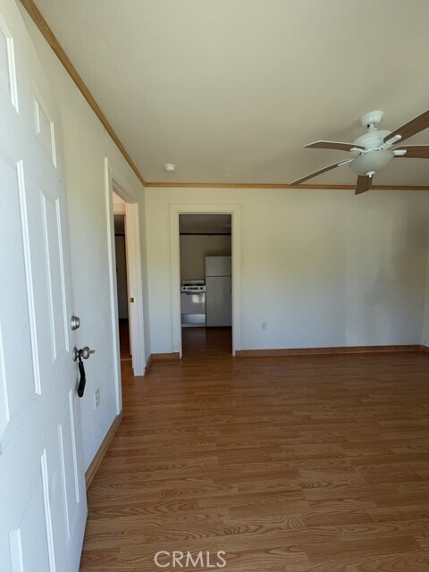 Photo - 5867 Grove St