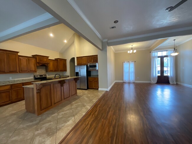 121 Woods Rd