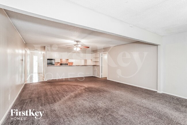 Photo - 8002 Larkspur Dr