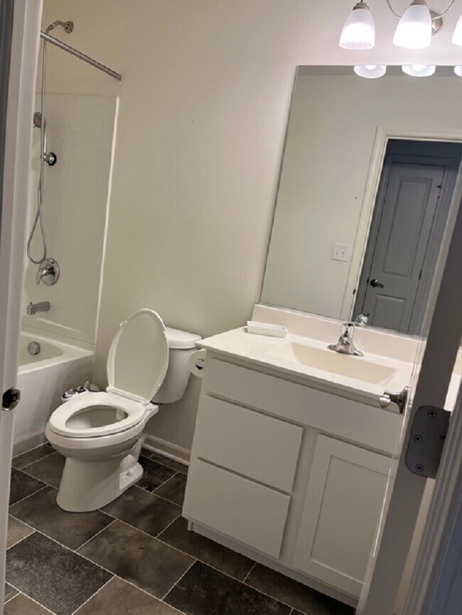 Photo - 2450 Bella Dr