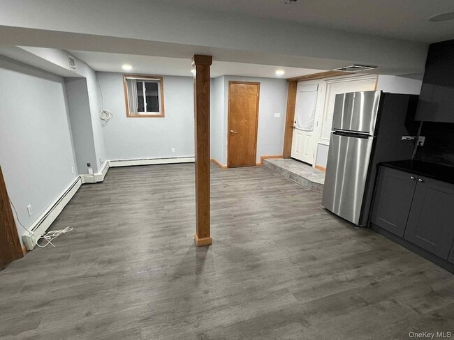 Photo - 27 Blydenburgh Rd