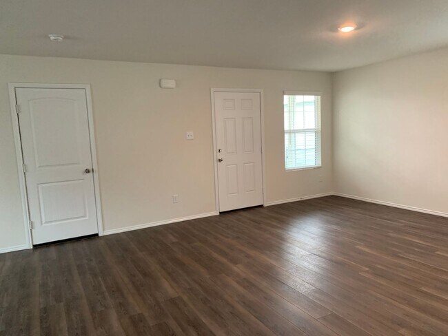 Photo - House for Lease in Forney