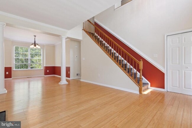 Building Photo - 6178 Oaklawn Ln Rental