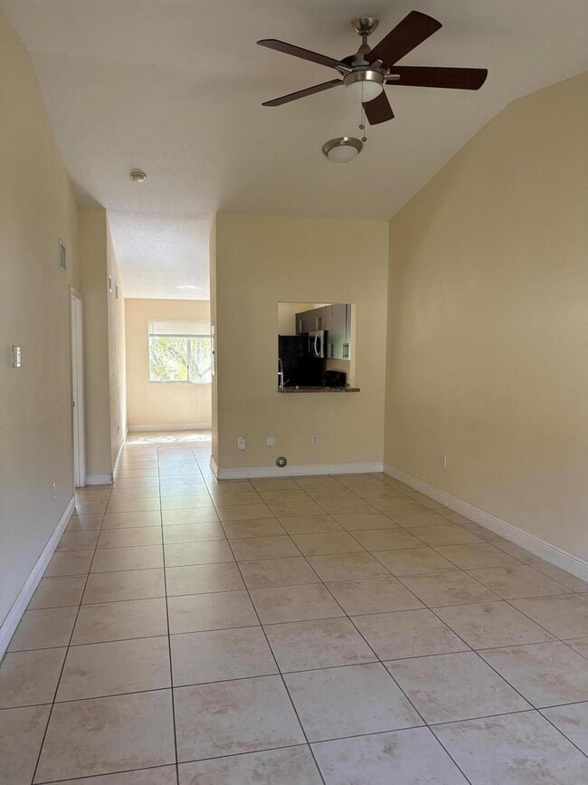 Photo - 6235 SW 47th Mnr