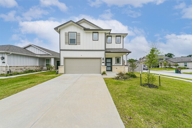 Building Photo - 18602 Etta Pnes Cir