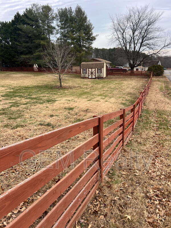 Photo - 1244 Mountain View Rd