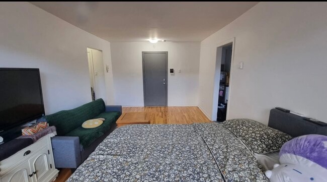 Building Photo - 3919 Rue Newmarch