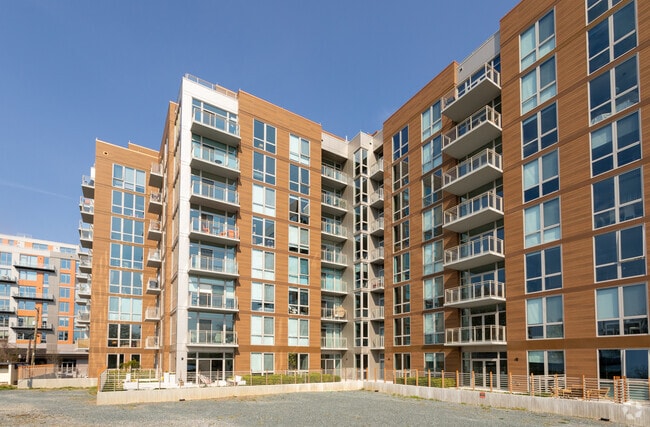 Photo - Peninsula 88