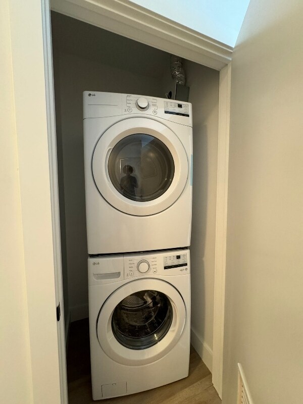 Photo - 36 Madison St Unidad 210