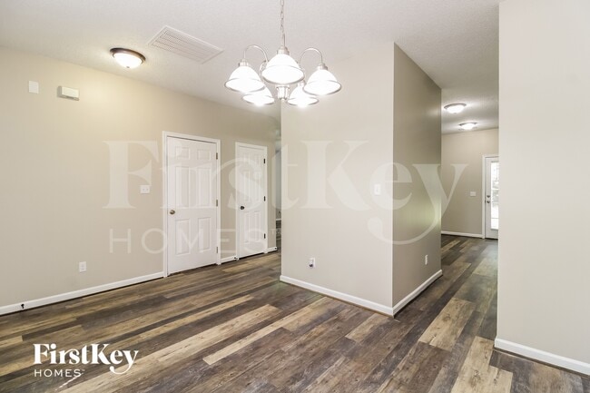 Photo - 6063 Parkside Cir