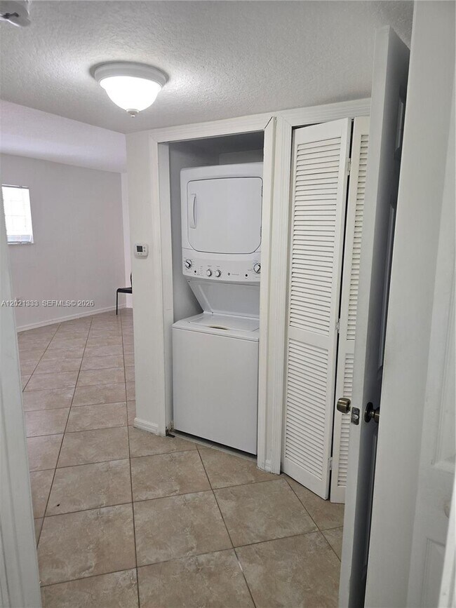 Photo - 2930 SE 13th Ave Unidad 101-52
