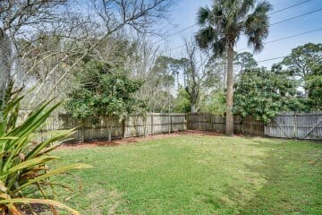 Photo - 24 Coral Reef Ct N